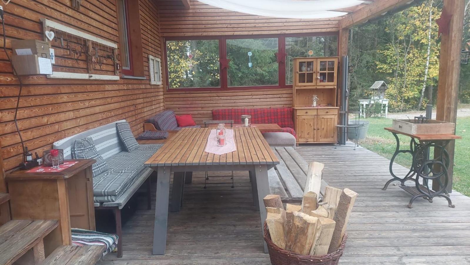 Ferienhaus Im Wald Edelschrott Kültér fotó