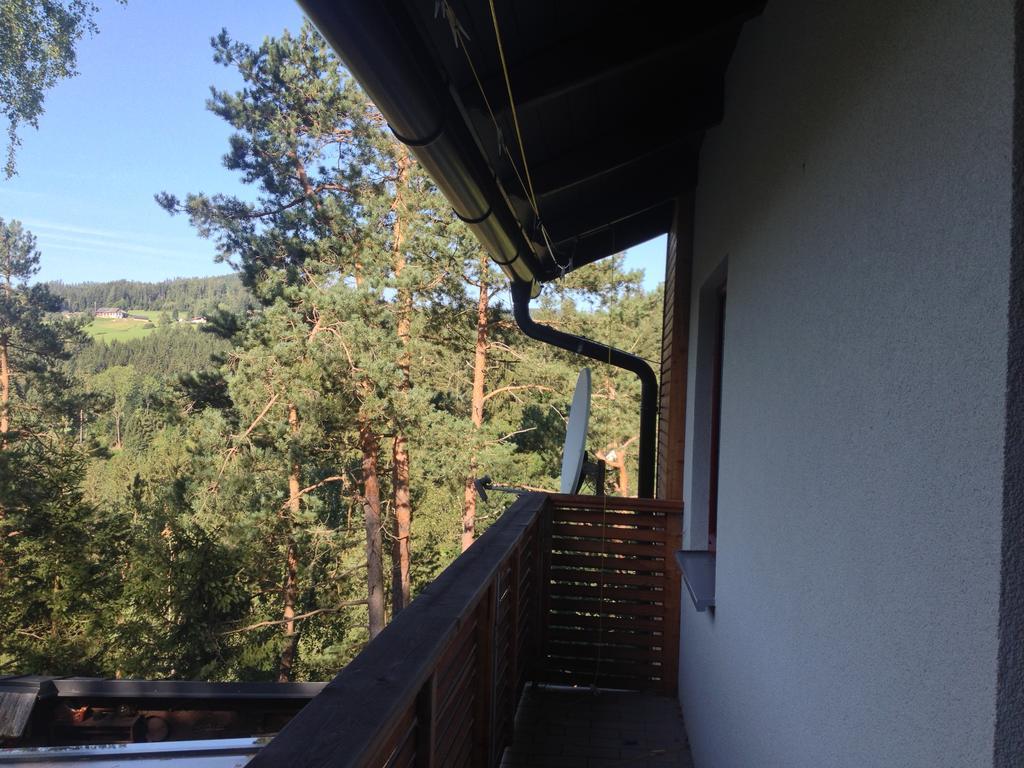 Ferienhaus Im Wald Edelschrott Kültér fotó